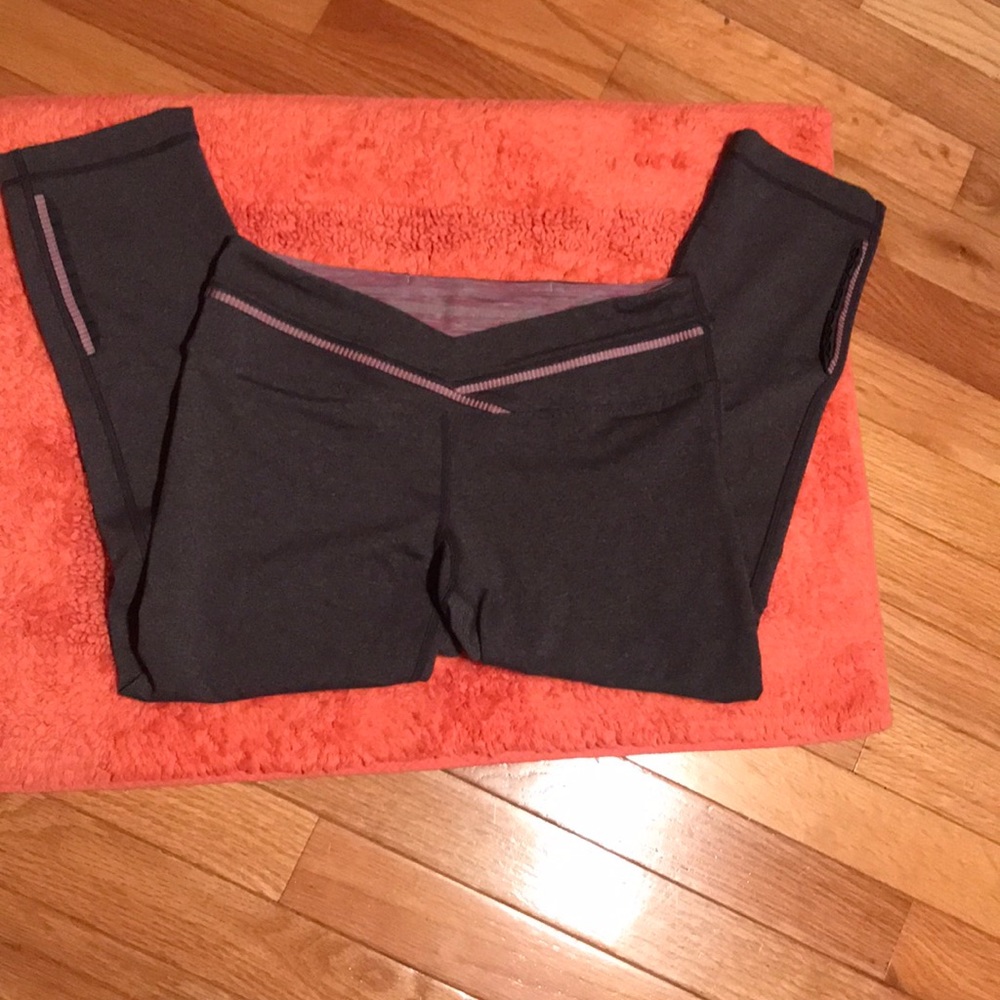 Cropped Grey & Pink/Purple pants